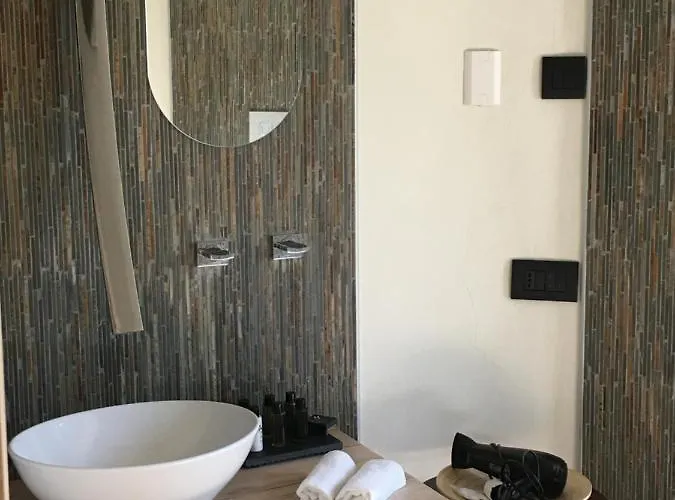 Alojamento de Acomodação e Pequeno-almoço Vento Dei Cieli 4*